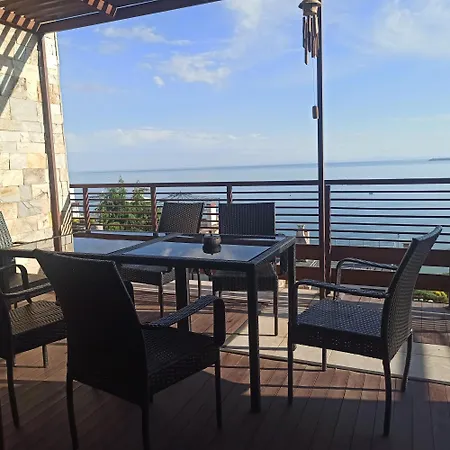 Dolce 1 Infinity Apartment *