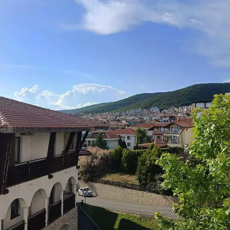 Dolce 1 Infinity Apartment