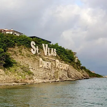 Dolce 1 Infinity Apartment