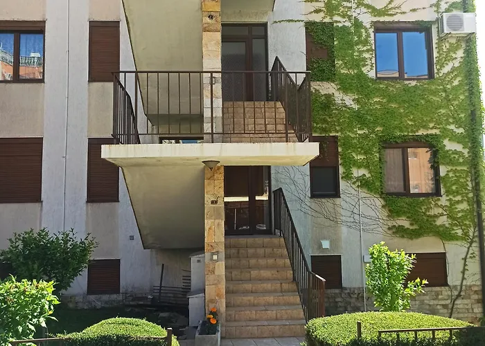 Dolce 1 Infinity Apartman Szveti Vlasz